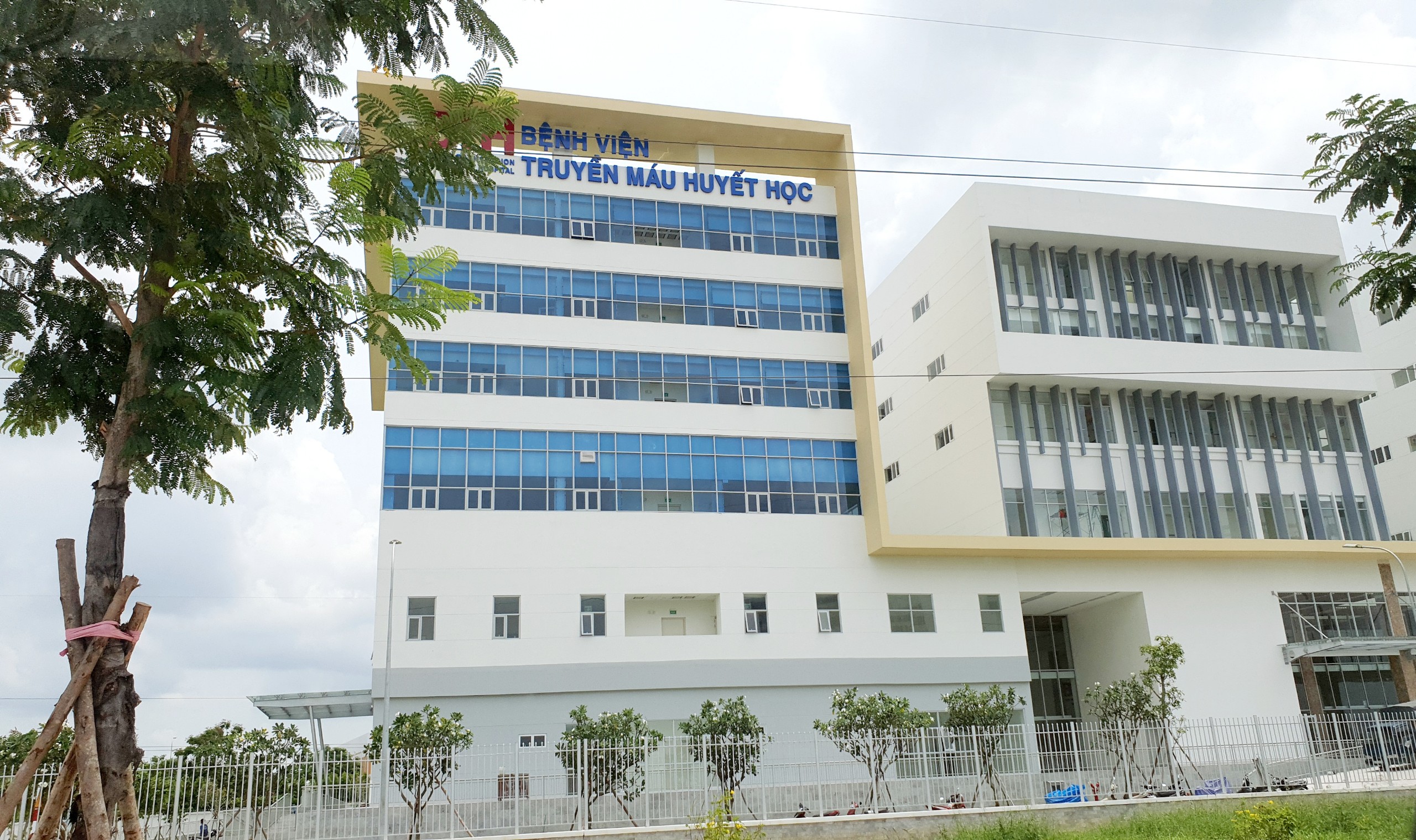 ĐẨY NHANH TIẾN ĐỘ CỤM Y TẾ TÂN KIÊN, BÌNH CHÁNH MỘT BƯỚC LÊN THÀNH PHỐ