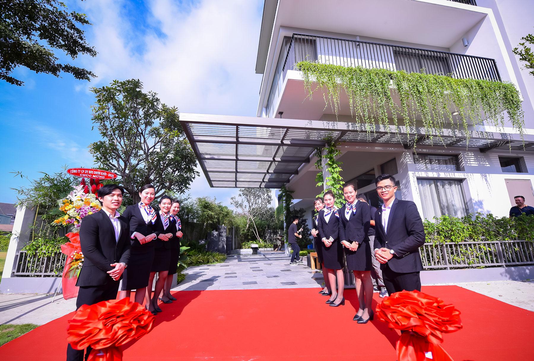 KHAI TRƯƠNG NHÀ MẪU KHU BIỆT LẬP THE STANDARD BÌNH DƯƠNG