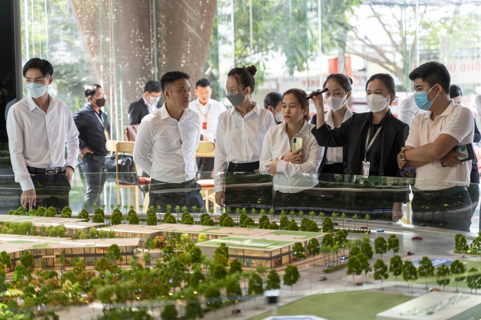 CHỦ ĐẦU TƯ TÍCH CỰC HỖ TRỢ NGƯỜI MUA NHÀ TRƯỚC ÁP LỰC LÃI SUẤT